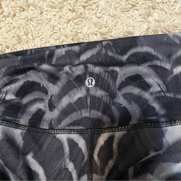 lululemon multicolored leggings size 10 - Picture 3 of 4